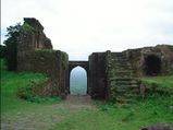 കാതുകള്‍ വിശ്വസിക്കില്ല, അസിര്‍ഗഡ് കോട്ടയുടെ ഈ കഥകള്‍