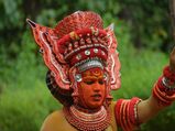 ബാലി തപസ്സുചെയ്ത്, വേട്ടക്കൊരുമകന്‍ കാക്കുന്ന ബാലുശ്ശേരി