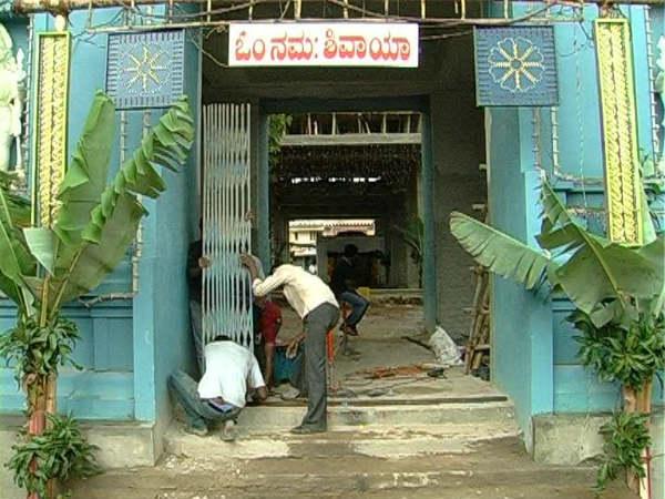 വർഷത്തിൽ പത്തുദിവസം മാത്രം തുറക്കുന്ന അത്ഭുത ക്ഷേത്രം!