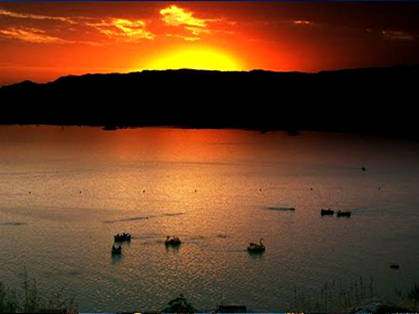 അനാ സാഗർ തടാകം