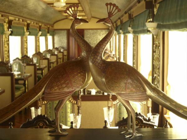 മയൂർ മഹൽ