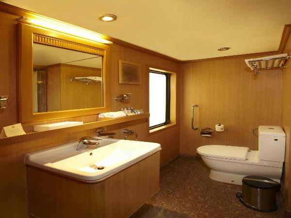 ഡീലക്സ് ക്യാബിൻ