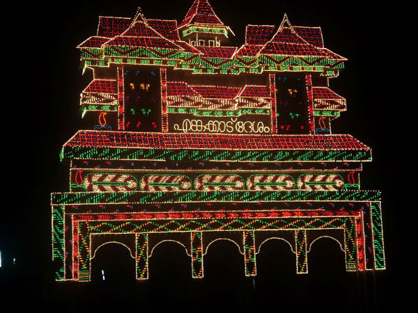 ഉത്രാളിക്കാവ് പൂരം 