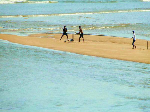 വെങ്കുർള ബീച്ച്