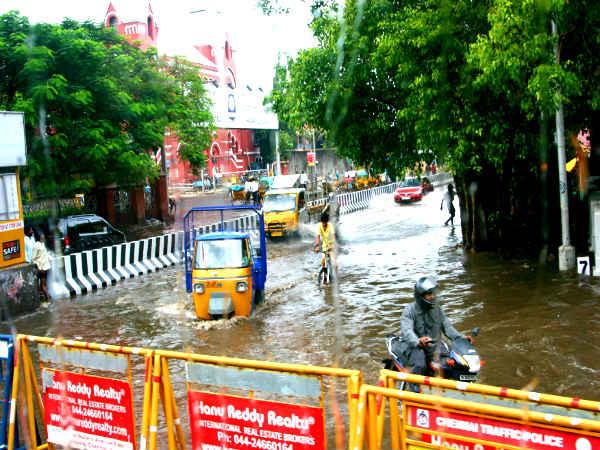മഴവെള്ളം