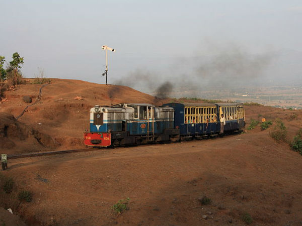 മതേരൻ ടോയ് ട്രെയിൻ