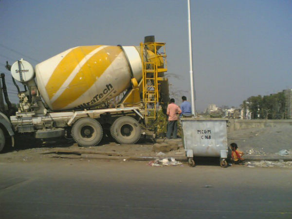 നിർമ്മാണപ്രവർത്തികൾ