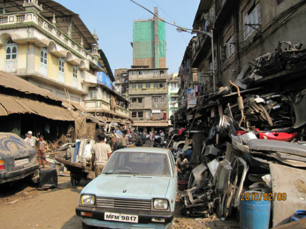 ചവറു കൂനയിലെ മാരുതി