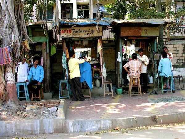 തെരുവോര ബാർബർ ഷോപ്പുകൾ