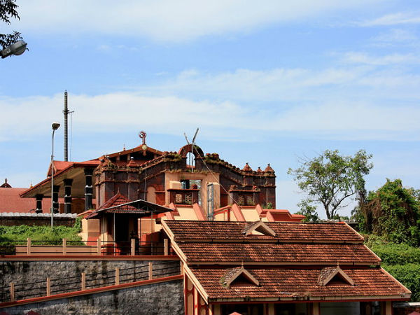 പിച്ചള ക്ഷേത്രം