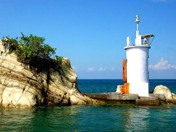 ചെറിയ ലൈറ്റ്‌ഹൗസ്