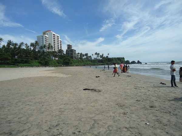 പയ്യാമ്പാലം ബീച്ച്