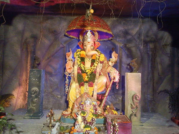 ഗണേഷ് ചതുർത്ഥി കാഴ്ചകൾ