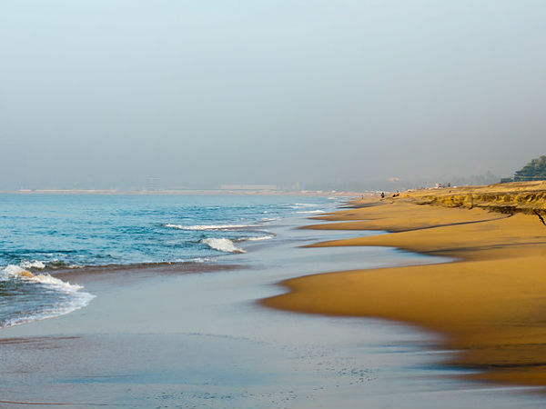 മണ്‍റോ തുരുത്ത്‌