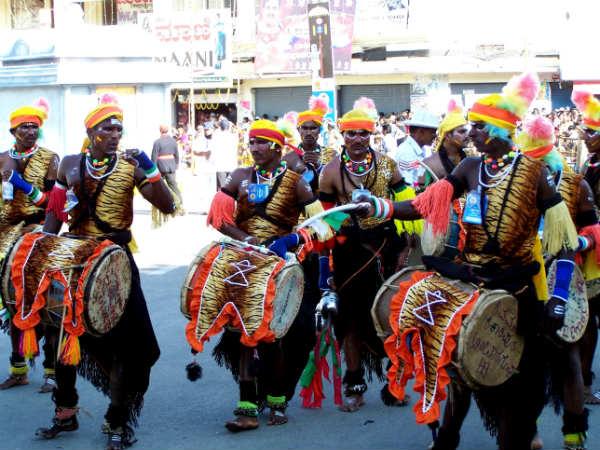 താമസിക്കാൻ