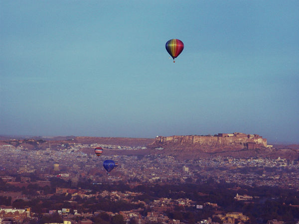സ്കൈ എക്സ്ക്ലൂസിവ്