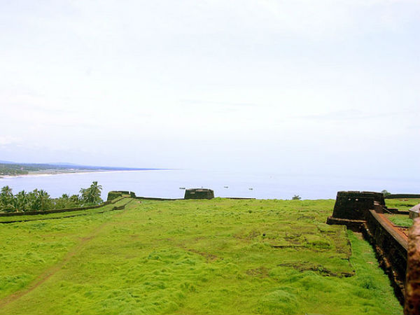 കേരളത്തിലെ പ്രശസ്തമായ 7 ടൂറിസ്റ്റ്‌കേന്ദ്രങ്ങള്‍