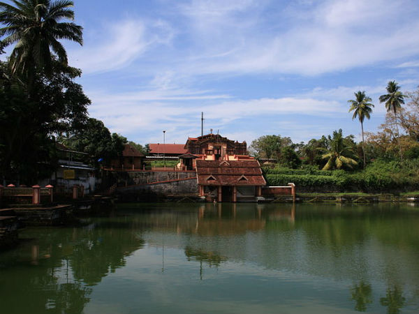 തിരുവങ്ങാട് ക്ഷേത്രം, തലശ്ശേരി