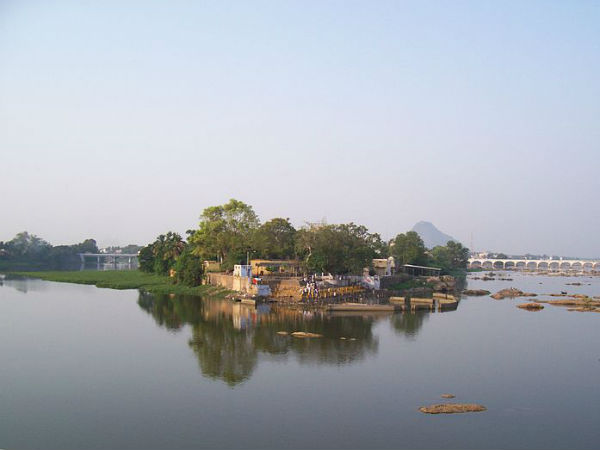 ഇന്ത്യയുടെ കാര്‍പ്പറ്റ് സിറ്റിയേക്കുറിച്ച്