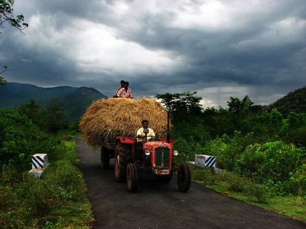 പഴനിയില്‍ നിന്ന് മധുരയിലേക്ക് 
