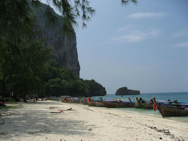 പ്രകൃതിയോടൊത്ത്