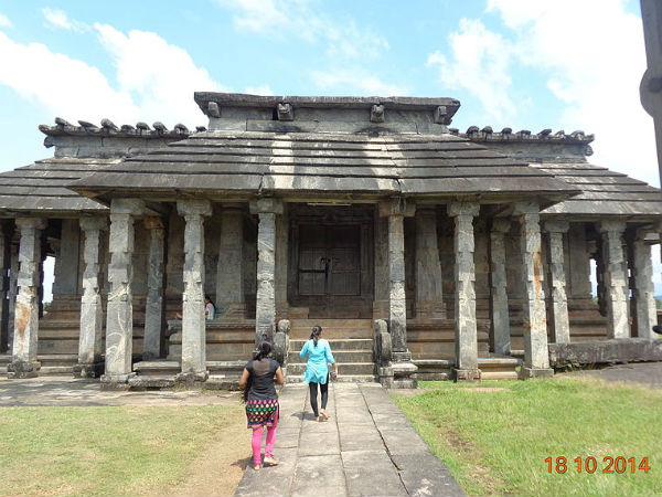 കാർക്കള, 54 കി. മീ.