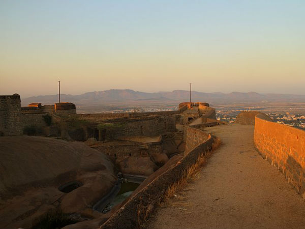 ബെല്ലാരിയിലെ കാഴ്ചകള്‍