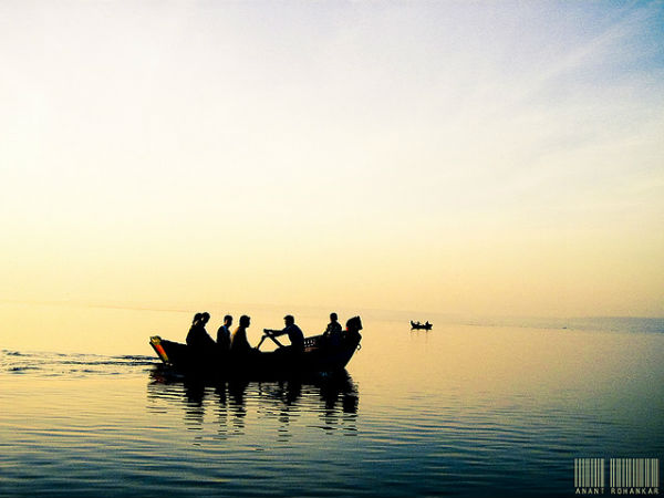 ബോട്ട് യാത്ര