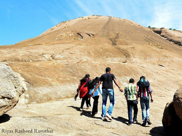 സാവന്‍ദുര്‍ഗ