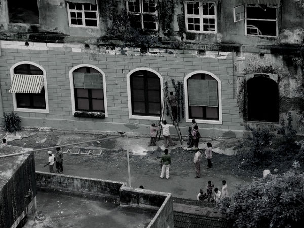 മുകേഷ് മില്‍സ്