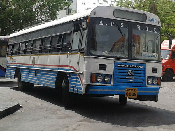 എക്സ്പ്രസ് ബസ്