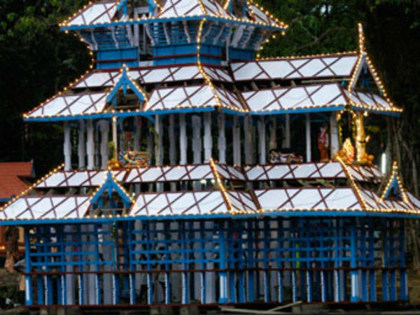 01. ആറ്റുവേല മഹോല്‍സവം 