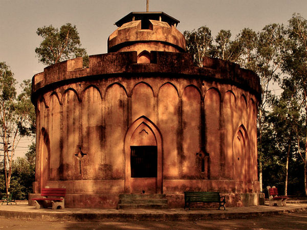 08. റിഡ്ജ് റോഡ്