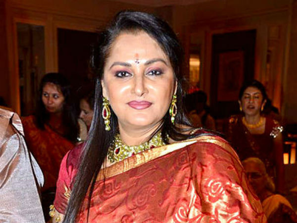 ജയപ്രദ - രാജമുണ്ട്രി, ആന്ധ്രപ്രദേശ്