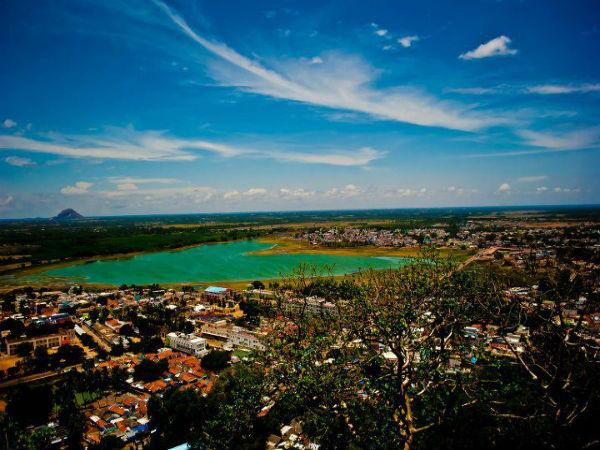 13. മഴവില്‍ കാവടിയിലെ പഴനി