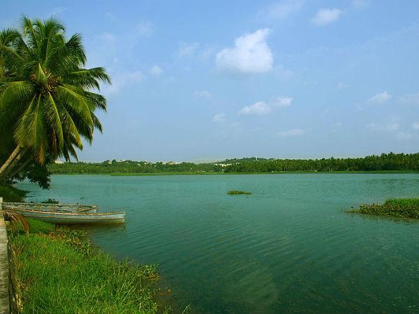 40. രാഷ്ട്രീയം തിരുവനന്തപു‌രത്ത്