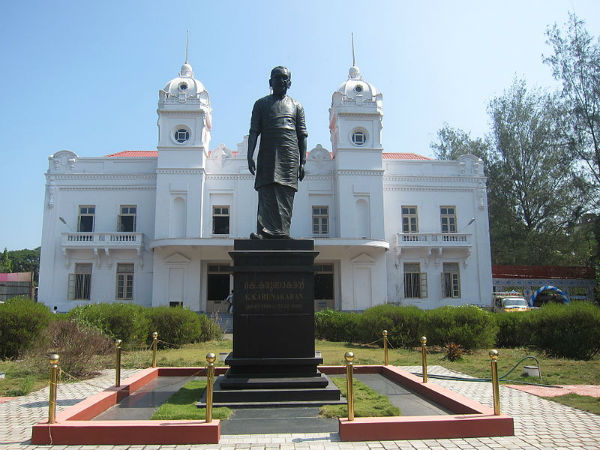 ടൗൺഹാൾ - തൃശൂർ