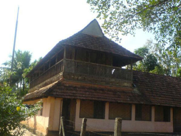 08. പന്തളം കൊട്ടാരം