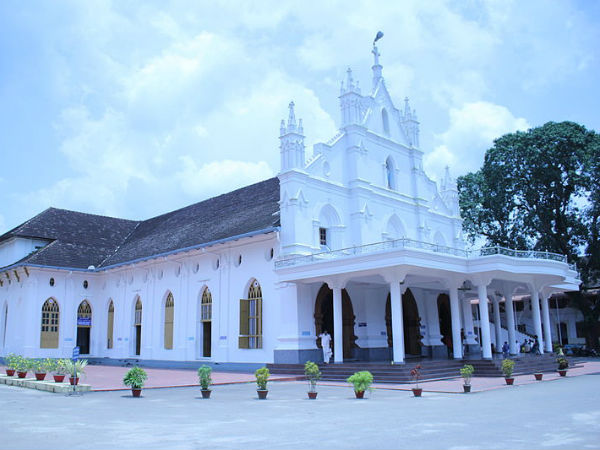 പാലായേക്കുറിച്ച് 