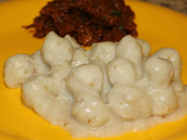 പിടിയും കോഴിയും