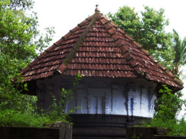 06. ചെറുതിരുനാവായ ബ്രഹ്മ - ശിവ ക്ഷേത്രം