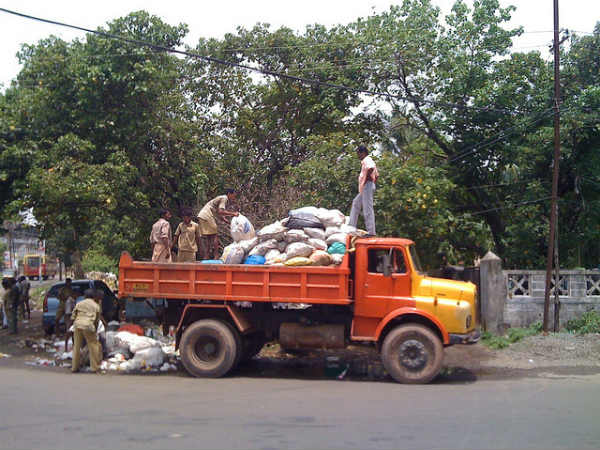 02. വൃത്തിയും വെടിപ്പുമില്ലാത്ത സ്ഥലങ്ങള്‍