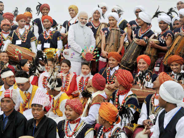 കലാകാരന്മാരോടൊപ്പം