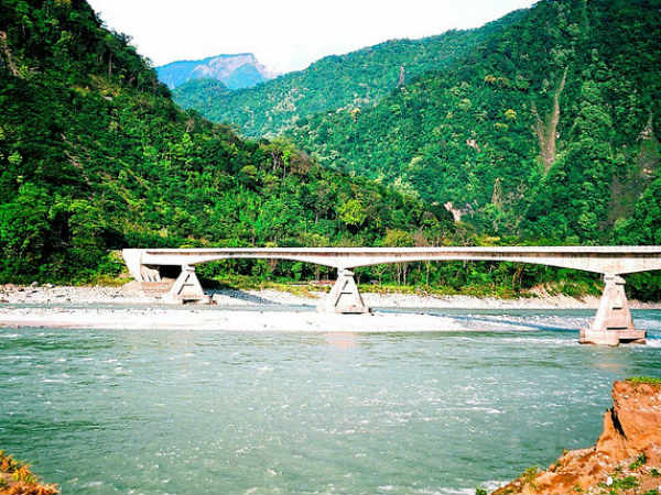 02. റോഡുകള്‍