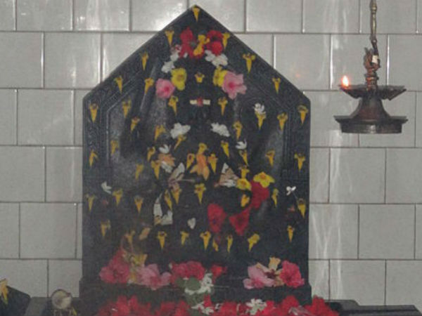 ശാന്ത ദുര്‍ഗ