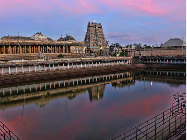 ക്ഷേത്രക്കു‌ളം