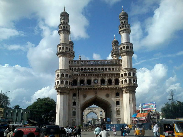 01. ചാര്‍മിനാര്‍