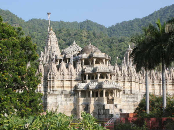 04. ജൈന ക്ഷേത്രം, റണക്‌പൂര്‍