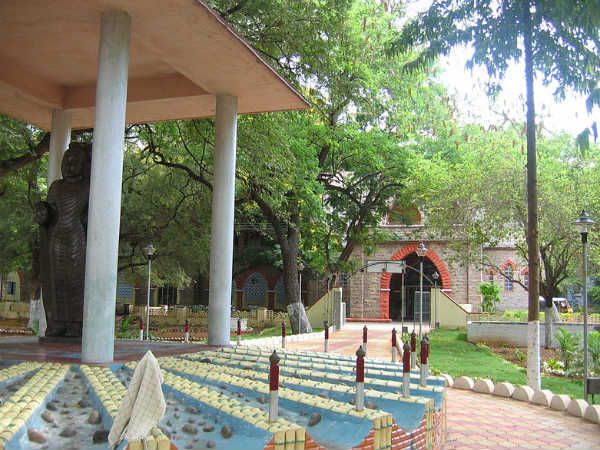 02. ഗുണ്ടൂരിന്റെ വികസന വഴി