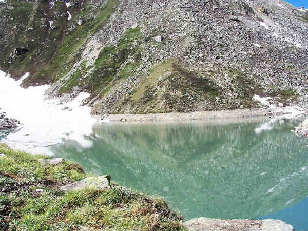 സടോപന്ത് തടാകം